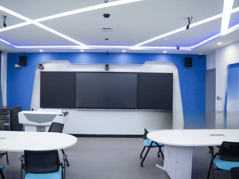 Линолеум коммерческий LiNO PROFi CONFIDENCE 