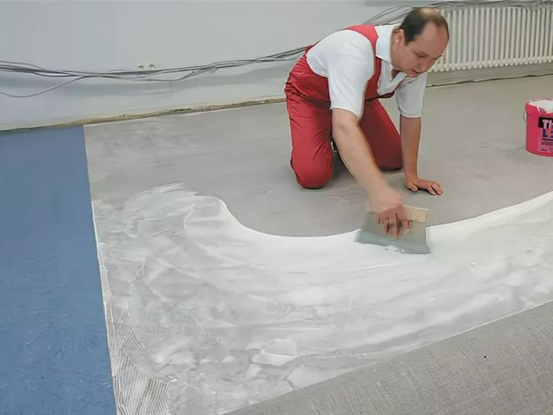 Клей для линолеума, ламината и spc